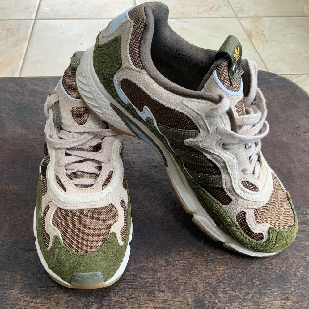 Adidas Temper Run St. Alfred sneakers